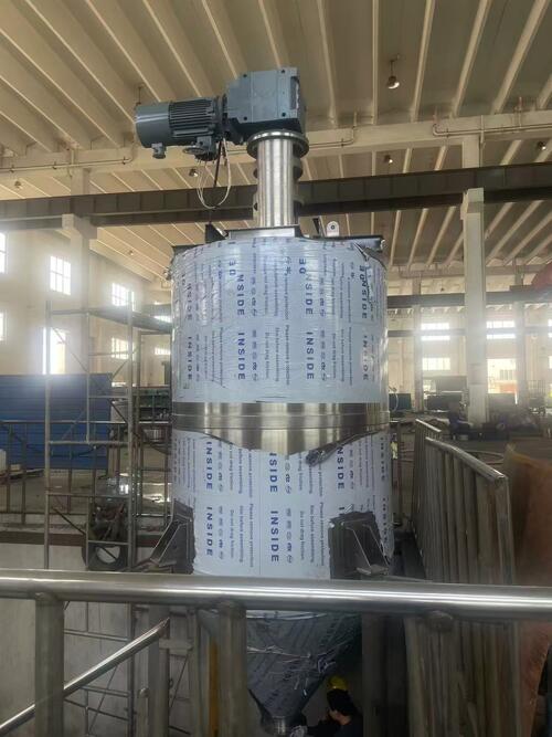 Het laatste nieuws van het bedrijf over Vervaardiging van complexe tanks van roestvrij staal